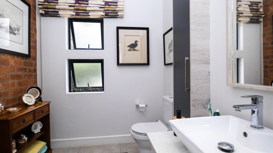 3 Bedroom Property for Sale in The Coves North West
